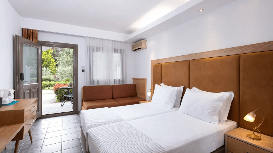 Alexandros Palace Hotel & Suites